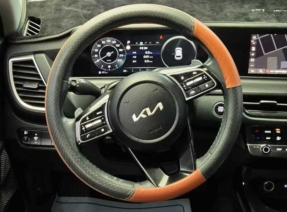 기아 셀토스 가솔린 1.6 터보 2WD 사진 9