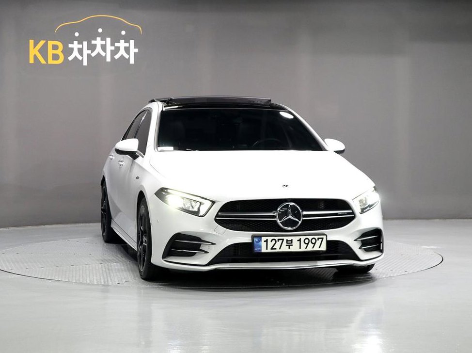 벤츠 A 클래스 AMG A35 4MATIC 세단
