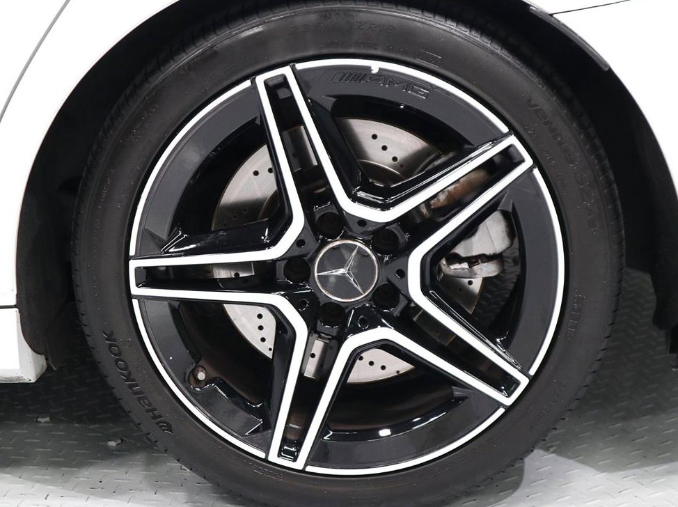 벤츠 A 클래스 AMG A35 4MATIC 세단 사진 19