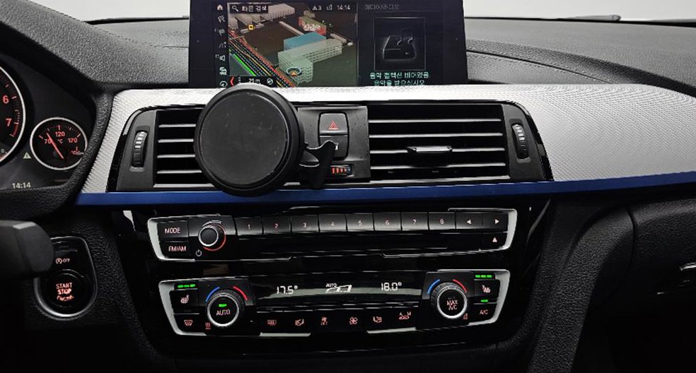 BMW 3시리즈 320i M 스포츠 사진 20
