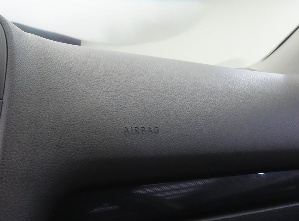 폭스바겐 골프 1.6 TDI 블루모션 사진 16