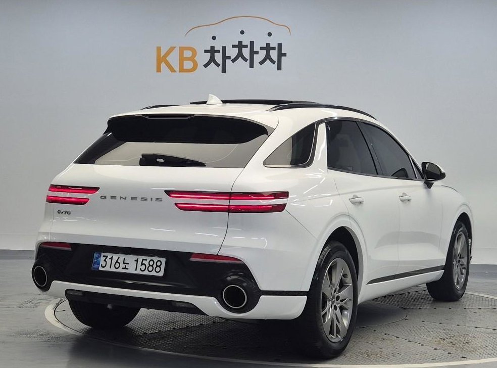 제네시스 GV70 2.5T 가솔린 2WD 사진 3