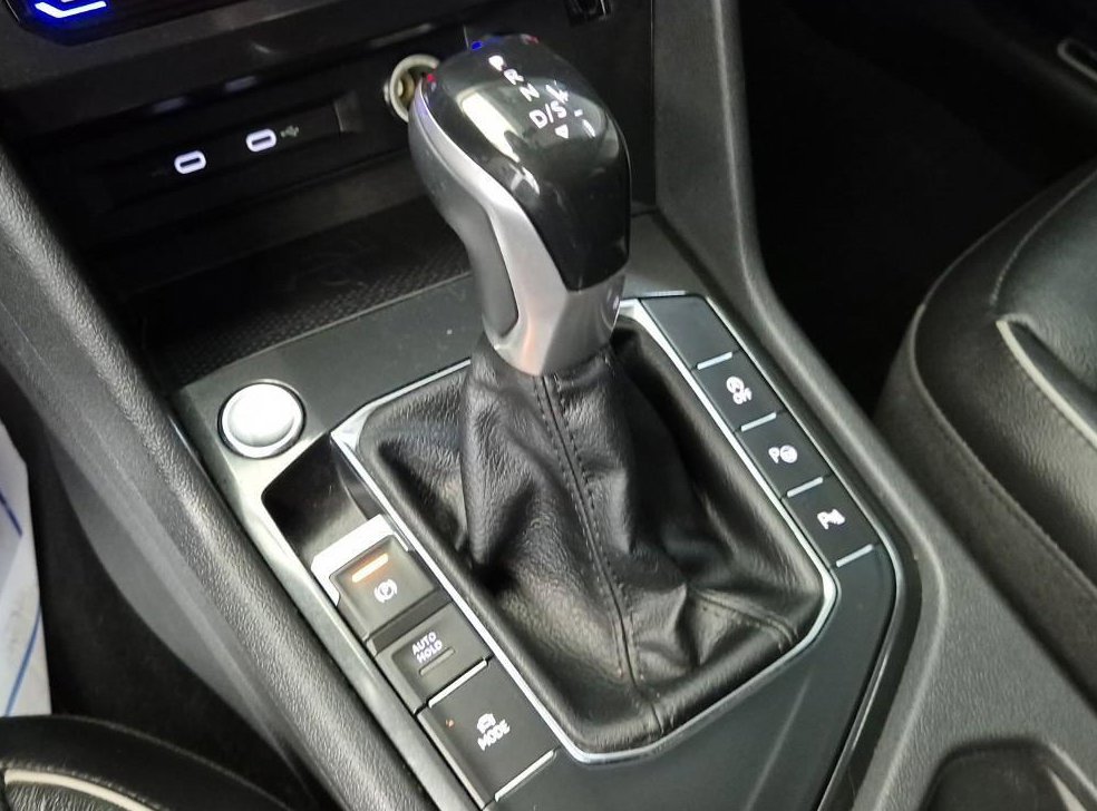 폭스바겐 티구안 2.0 TDI 프리미엄 사진 12