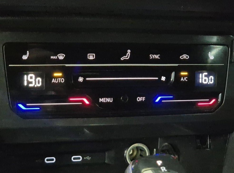 폭스바겐 티구안 2.0 TDI 프리미엄 사진 13
