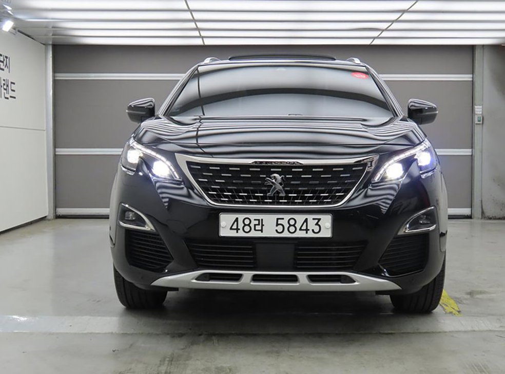 푸조 5008 1.6 BlueHDi GT Line 사진 2