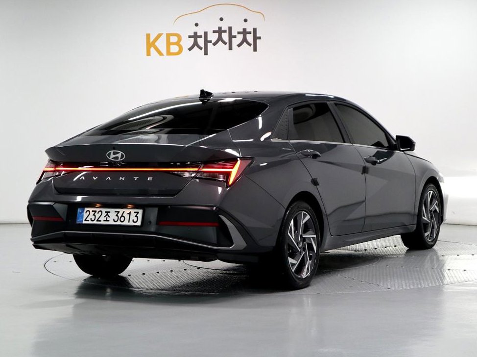 현대 아반떼 1.6 HEV 사진 3