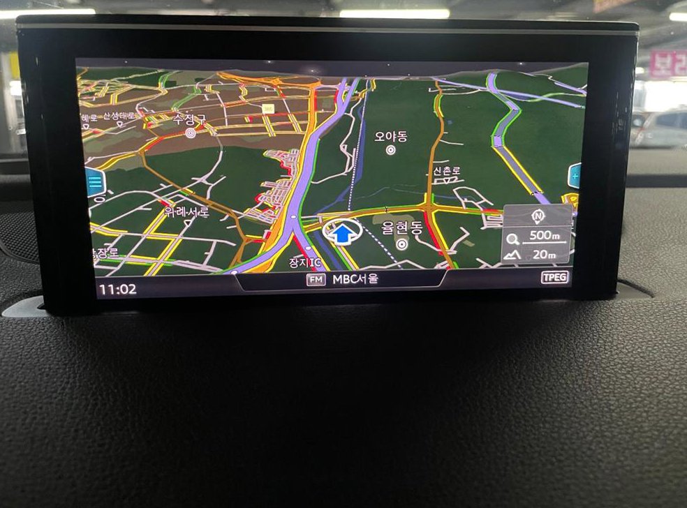 아우디 Q7 45 TFSI 콰트로 사진 9