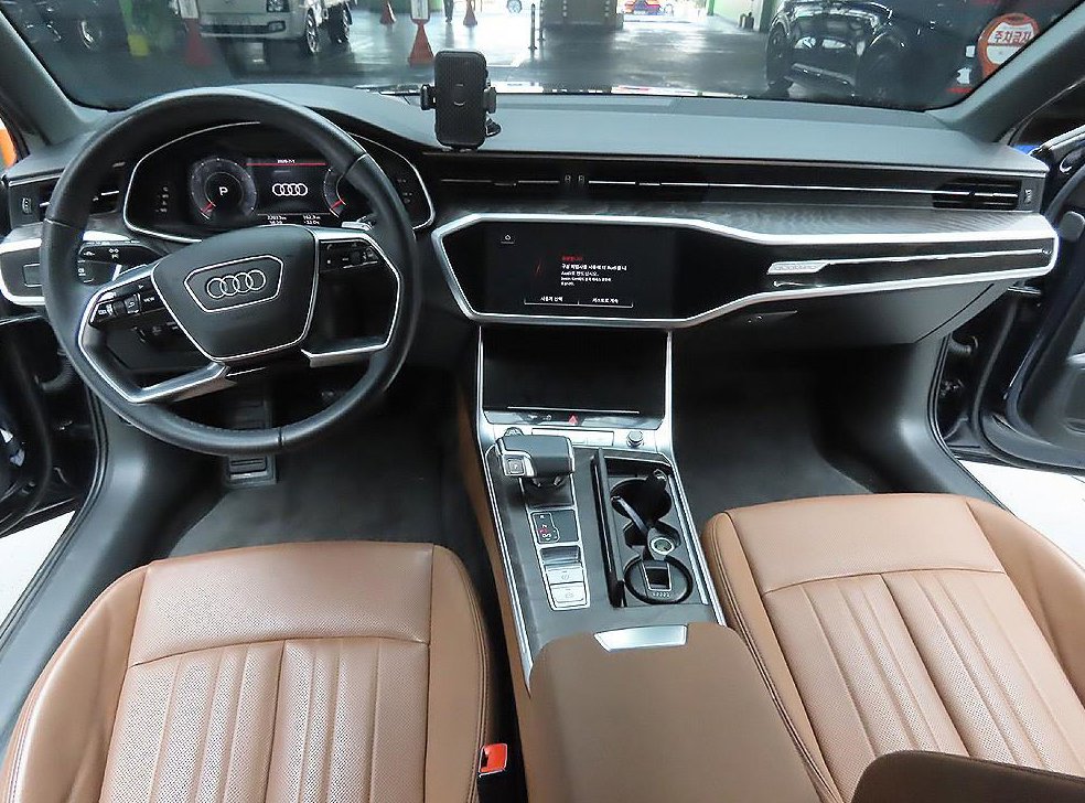 아우디 A6 45 TFSI 콰트로 프리미엄 사진 8