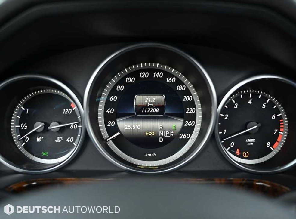 벤츠 E 클래스 E300 아방가르드 사진 8