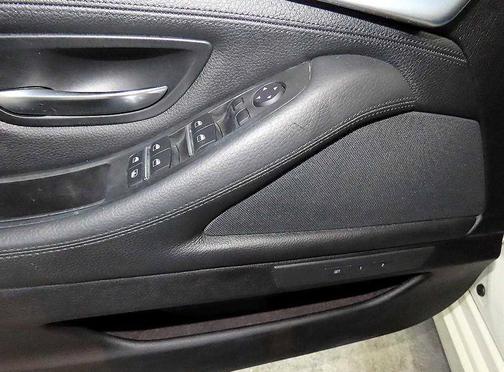 BMW 5시리즈 528i xDrive 사진 13