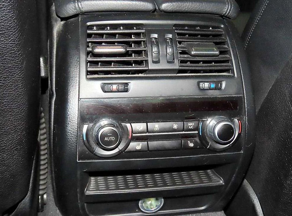 BMW 5시리즈 528i xDrive 사진 15