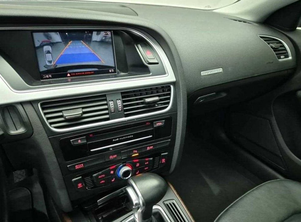 아우디 A5 35 TDI 콰트로 스포츠백 사진 10