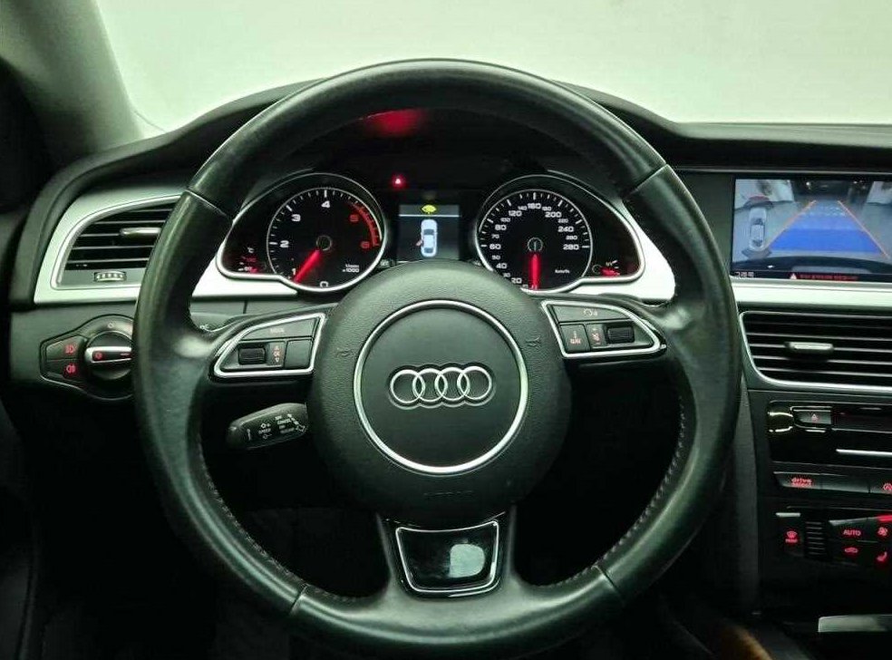 아우디 A5 35 TDI 콰트로 스포츠백 사진 9