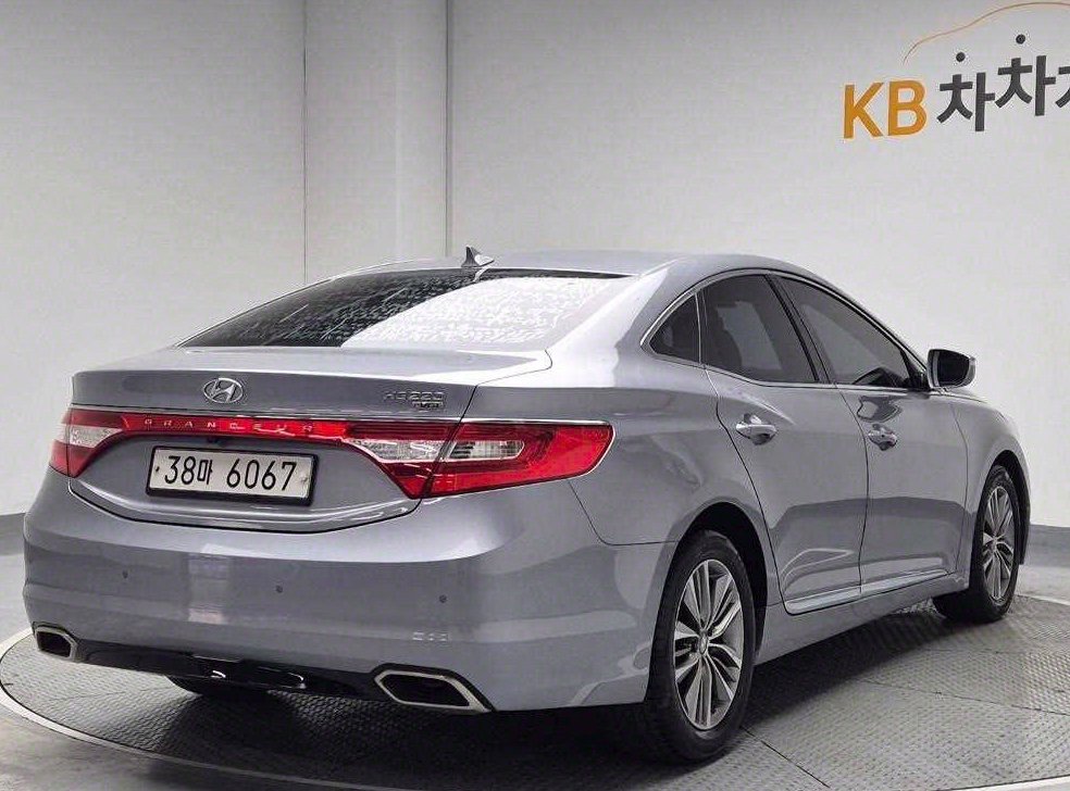 현대 그랜저 HG220 MODERN 사진 3