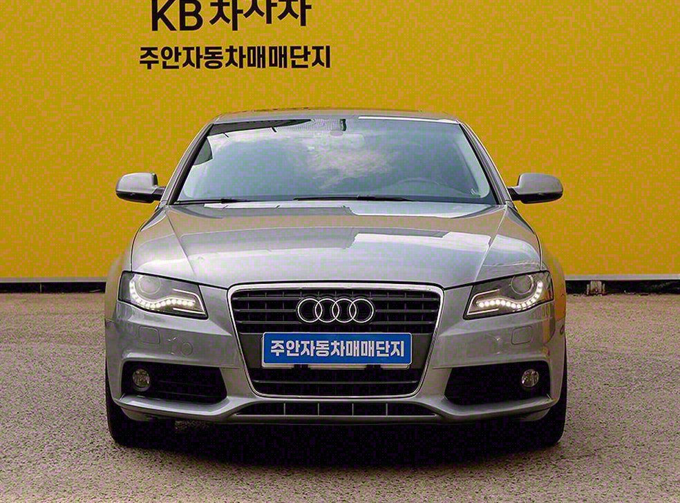 아우디 A4 2.0 TDI