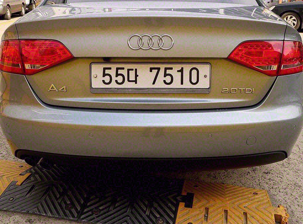 아우디 A4 2.0 TDI 사진 18