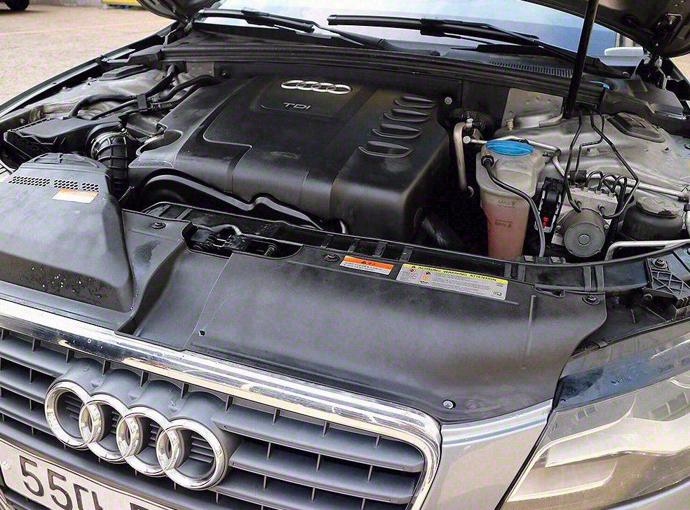 아우디 A4 2.0 TDI 사진 20