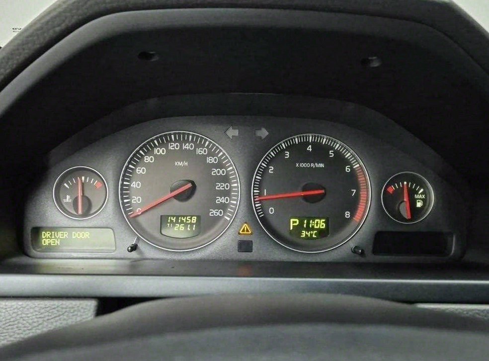 볼보 XC90 2.5 T 사진 6