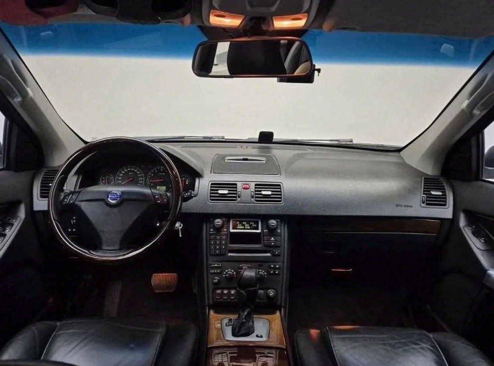 볼보 XC90 2.5 T 사진 7
