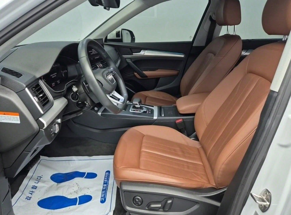 아우디 Q5 45 TFSI 콰트로 사진 11