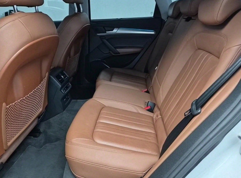 아우디 Q5 45 TFSI 콰트로 사진 12