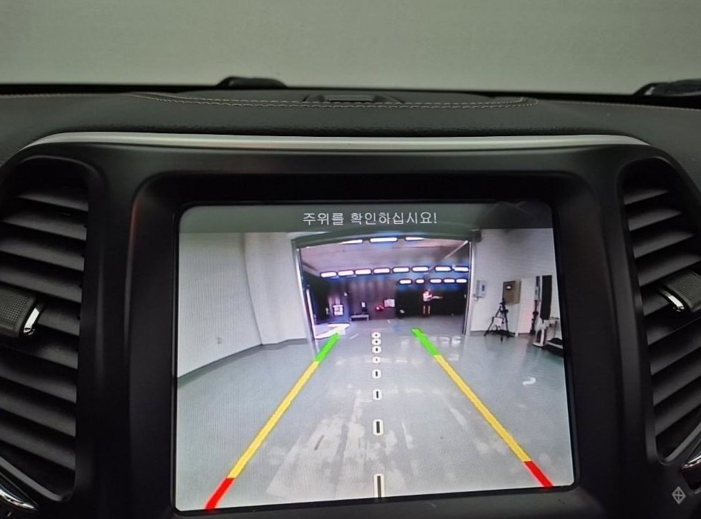 지프 체로키 2.4 론지튜드 AWD 사진 15