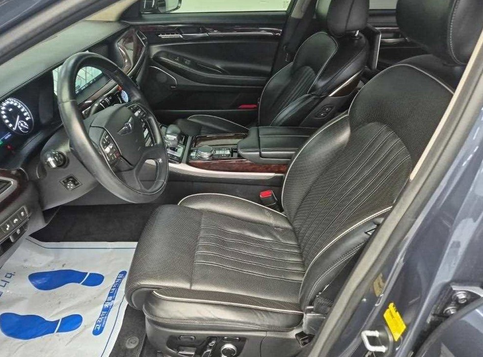 제네시스 EQ900 5.0 GDI AWD 사진 11