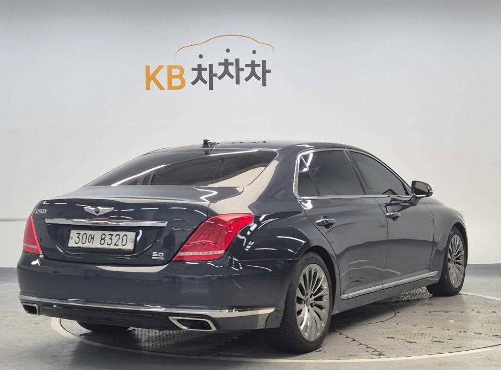 제네시스 EQ900 5.0 GDI AWD 사진 3