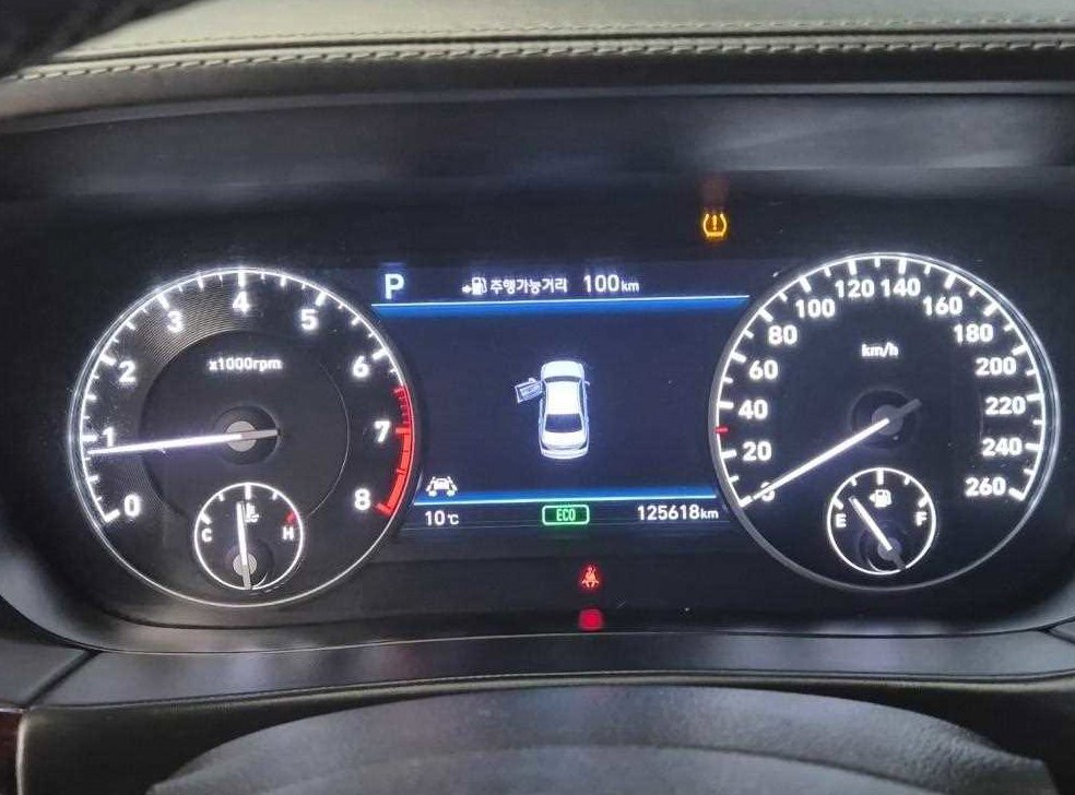 제네시스 EQ900 5.0 GDI AWD 사진 6