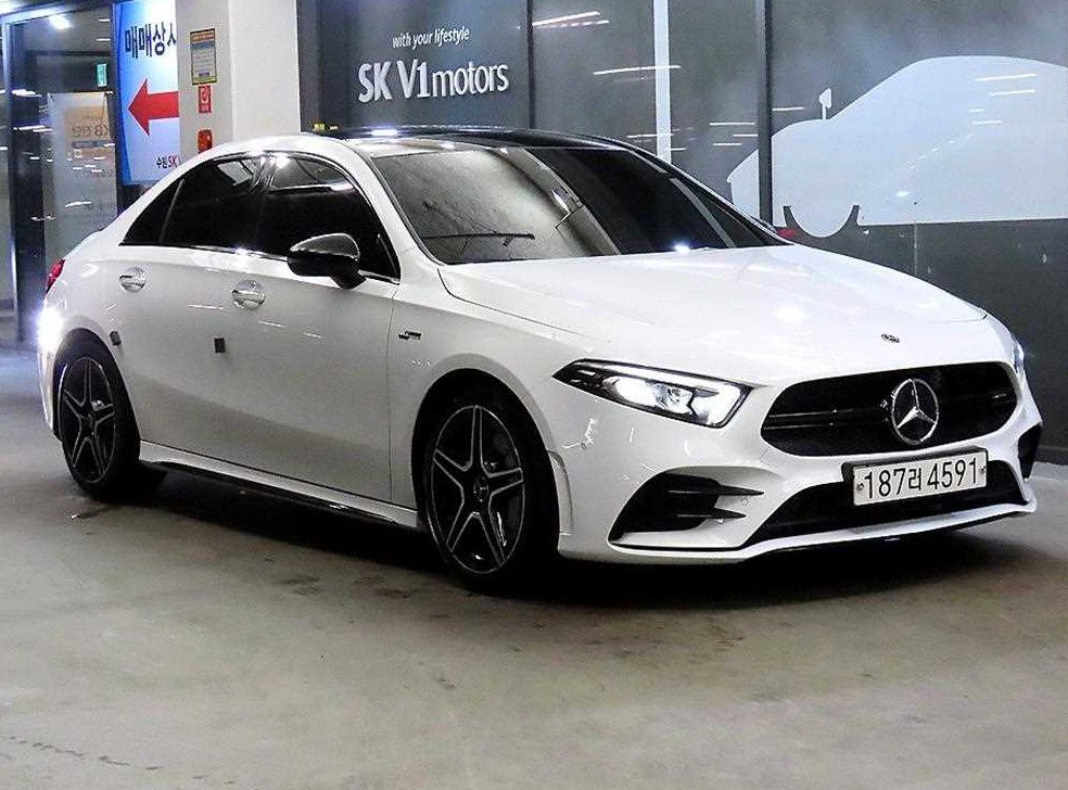 벤츠 A 클래스 AMG A35 4MATIC 세단