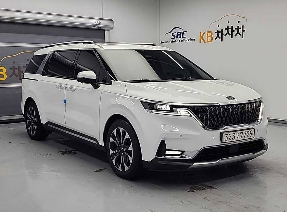 기아 카니발 디젤 9인승 시그니처 사진 4