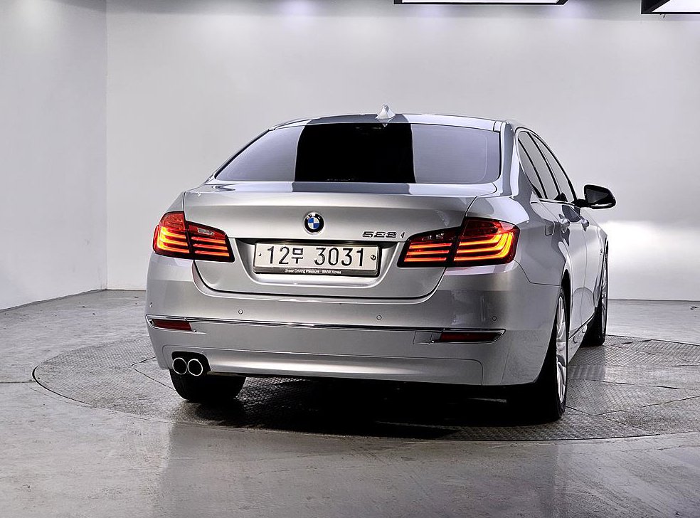 BMW 5시리즈 528i 럭셔리 사진 3