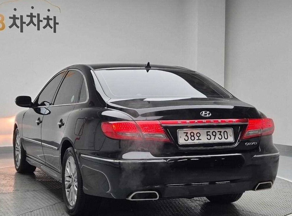 현대 그랜저 Q270 LUXURY 사진 2