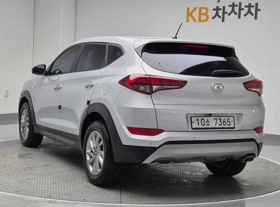 현대 투싼 디젤 1.7 2WD 사진 2