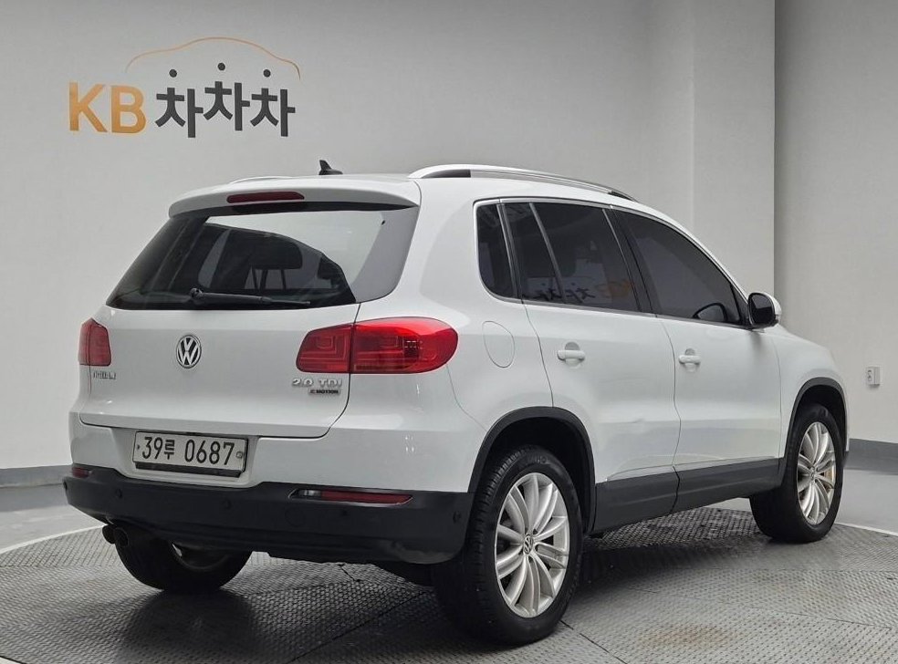 폭스바겐 티구안 2.0 TDI 프리미엄 사진 3