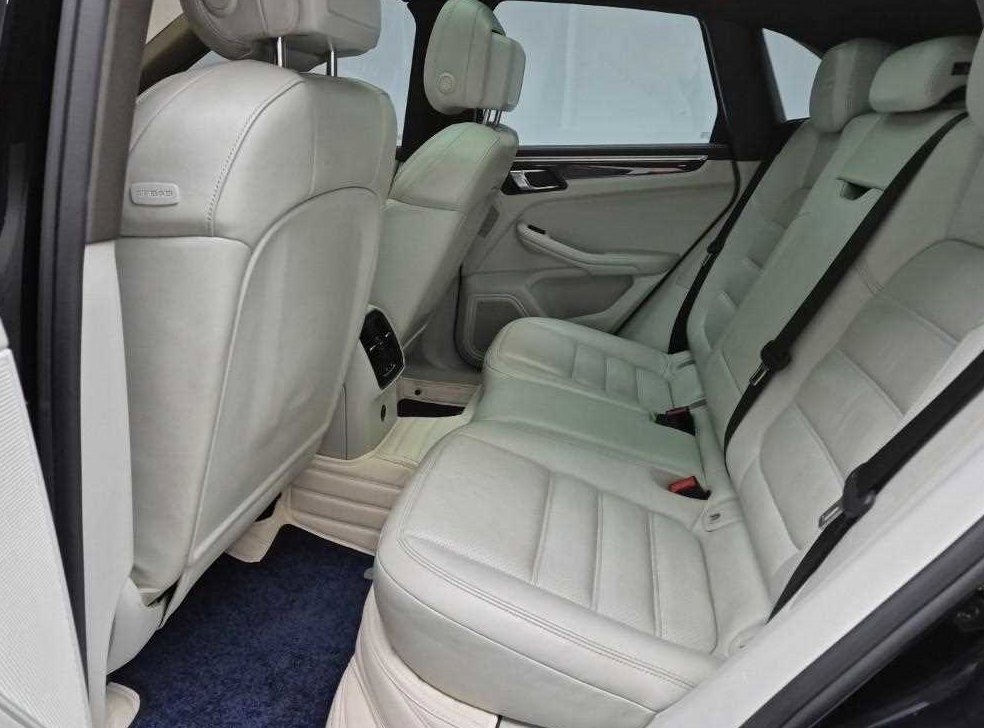 포르쉐 마칸 가솔린 3.0 GTS 사진 12