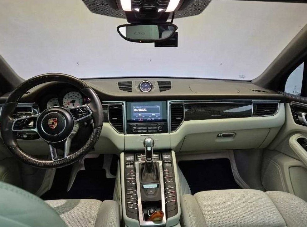 포르쉐 마칸 가솔린 3.0 GTS 사진 7