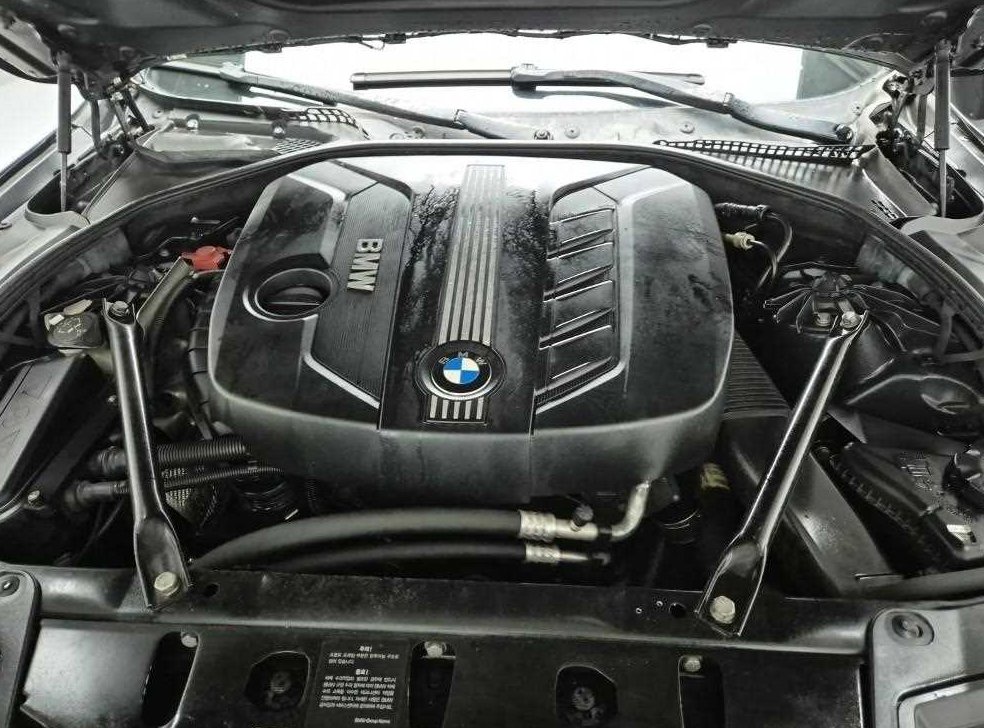 BMW 5시리즈 520d 사진 5