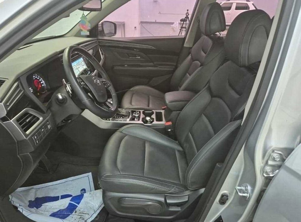 KG모빌리티(쌍용)  코란도 4WD 가솔린 1.5 C5 플러스 사진 11
