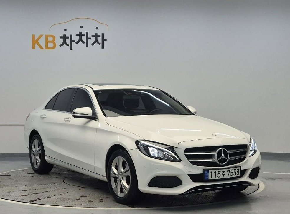 벤츠 C 클래스 C220 d 4MATIC 사진 2