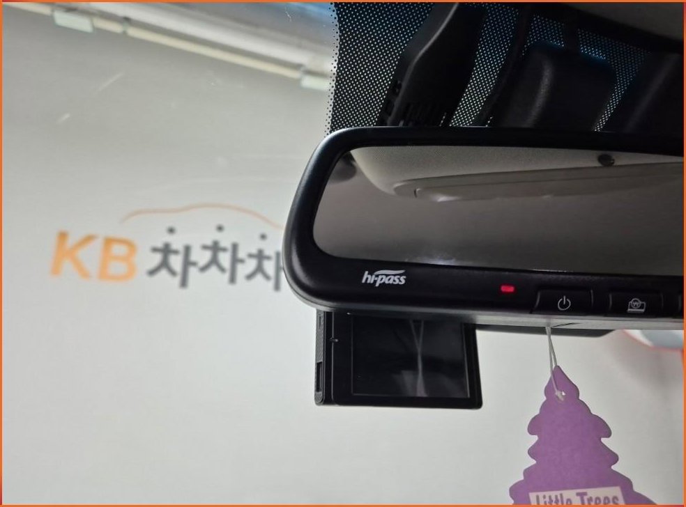 KG모빌리티(쌍용)  코란도 2WD 가솔린 1.5 C5 플러스 사진 17