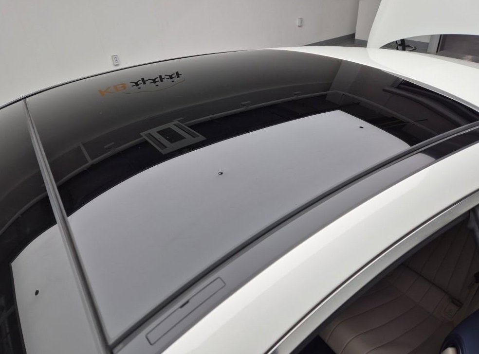 벤츠 E 클래스 E300d 4MATIC 쿠페 사진 16