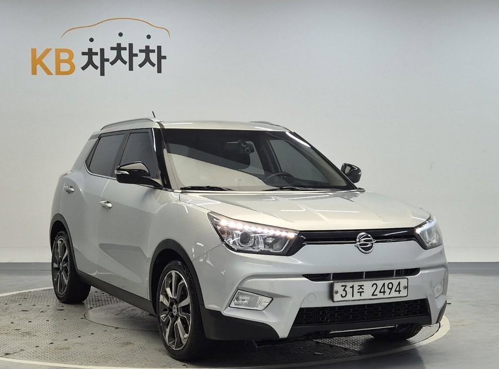 KG모빌리티(쌍용)  티볼리 디젤 2WD 1.6 VX 사진 4