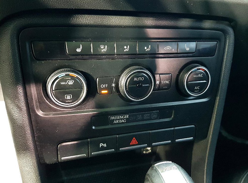 폭스바겐 비틀 2.0 TDI 사진 14