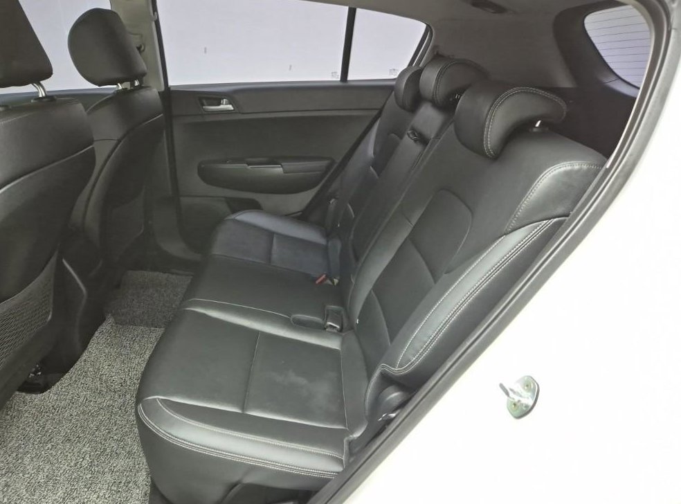 기아 스포티지 1.6 디젤 2WD 사진 12