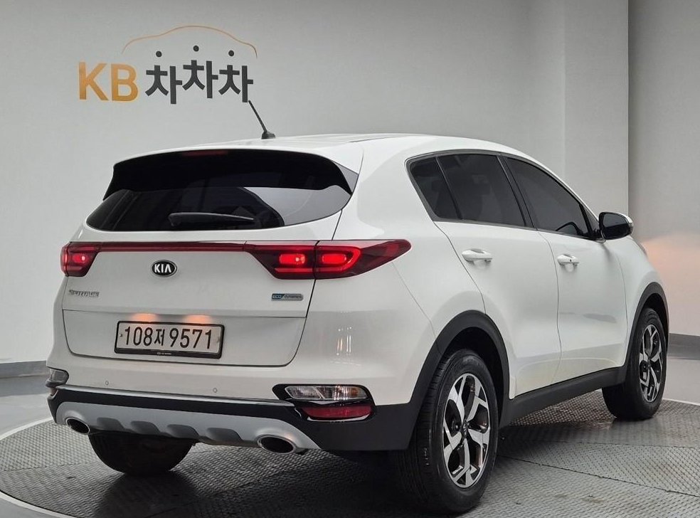 기아 스포티지 1.6 디젤 2WD 사진 3