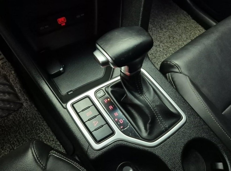 기아 스포티지 1.6 디젤 2WD 사진 8