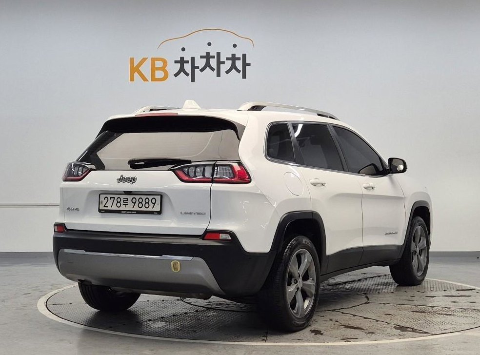 지프 체로키 2.4 리미티드 AWD 사진 3