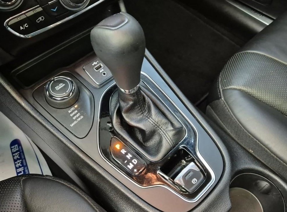 지프 체로키 2.4 리미티드 AWD 사진 8