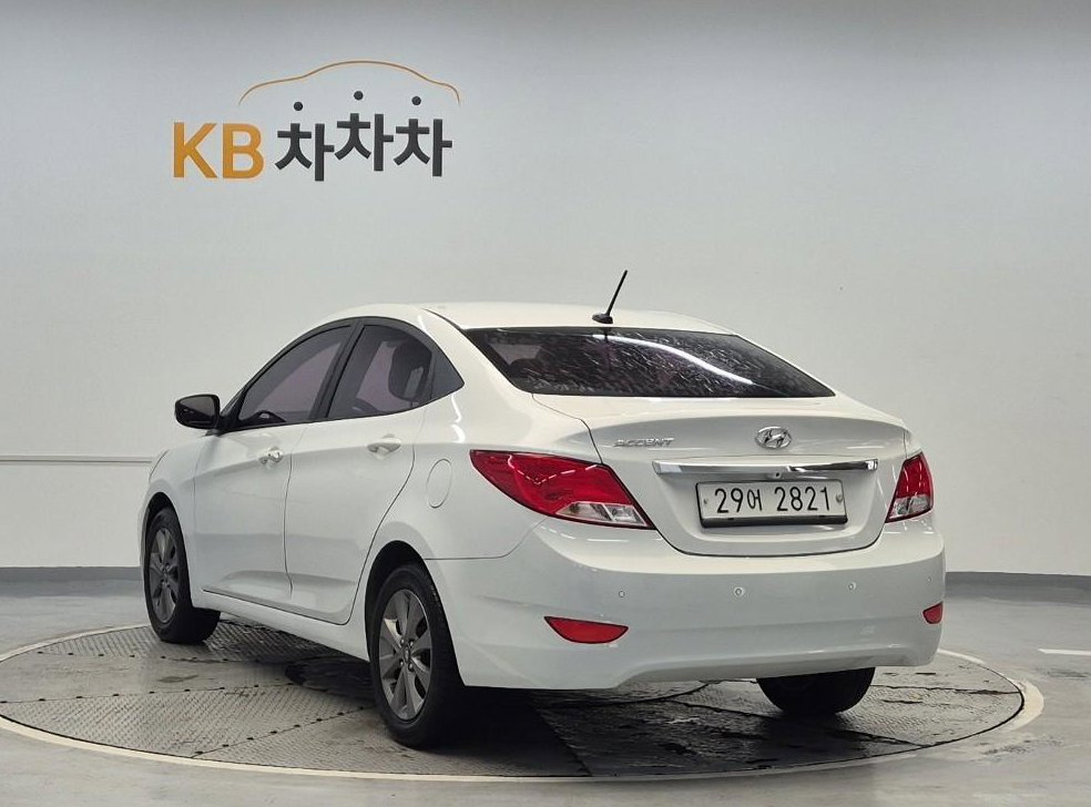 현대 엑센트 1.4VVT 모던 사진 2